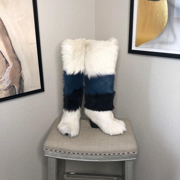 Frye Shoes - Anna Sui x Frye Collab Goat Fur Wedge Mukluk Boots